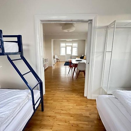 Beautiful 2 Bedroom Apartment Downtown Reykjavík Esterno foto